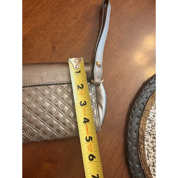 Marc Jacob’s Clutch - Picture 12 of 12